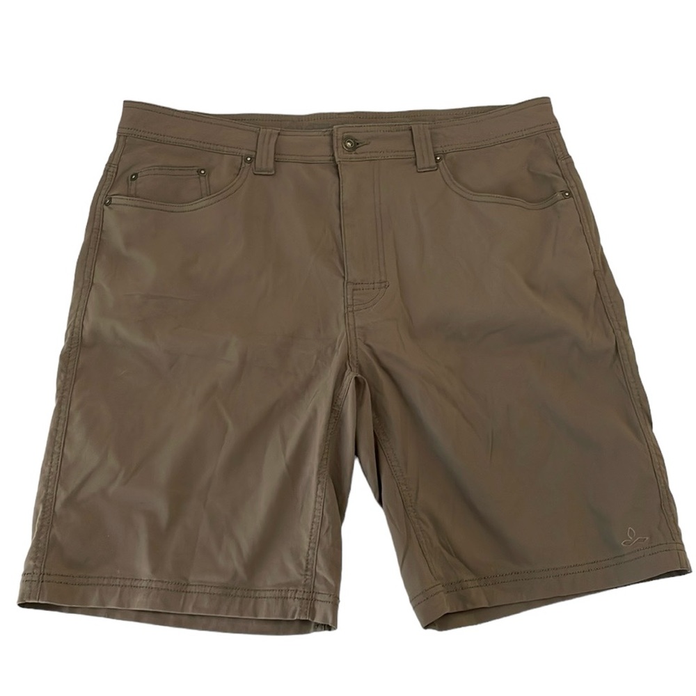 Prana men’s Size 36W/9L khaki/tan nylon shorts.